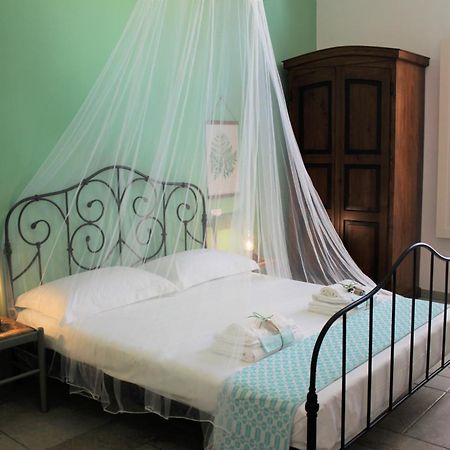 Li Perrini Boutique B&B Acquarica Zimmer foto